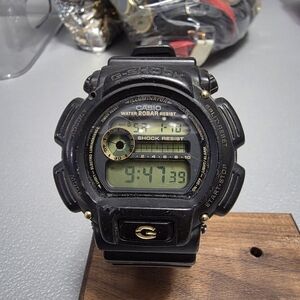 【CASIO】Casio G-SHOCK G-Shock DW-9052GBX-1A9DR